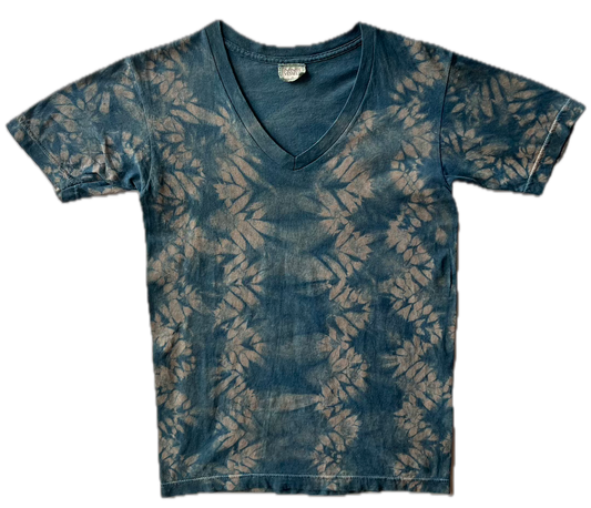 Naturally dyed t-shirt